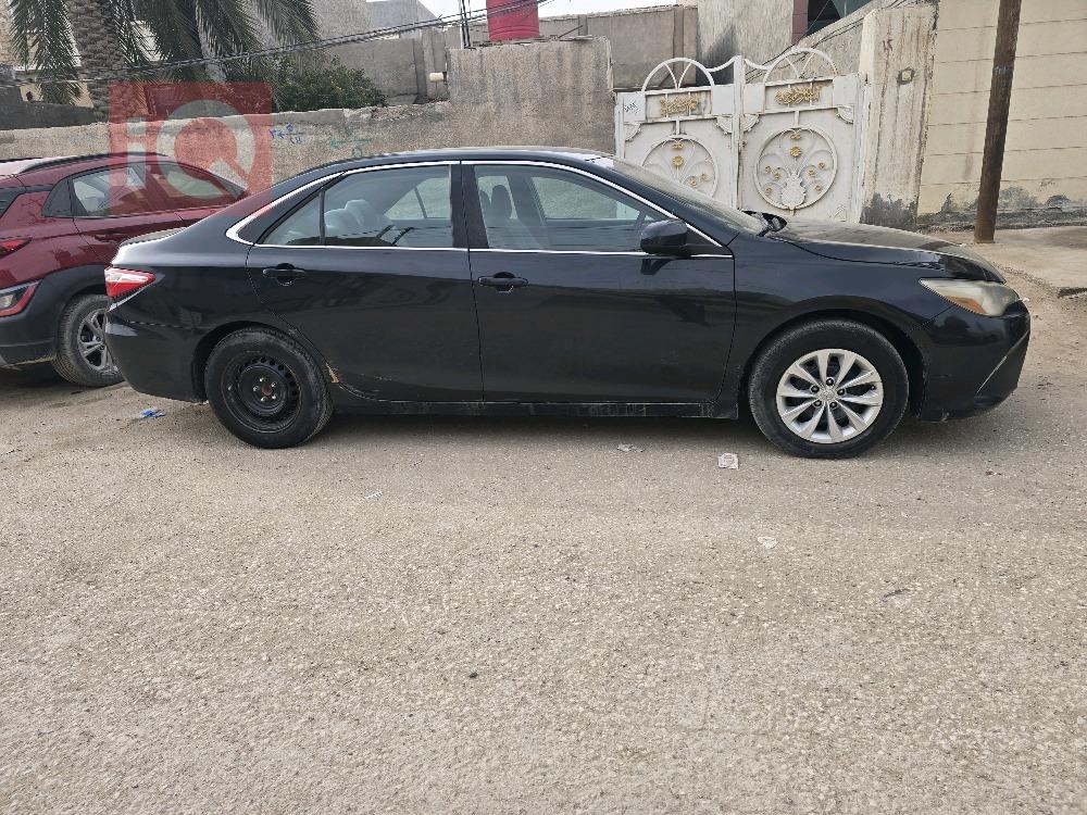 تۆیۆتا کامری